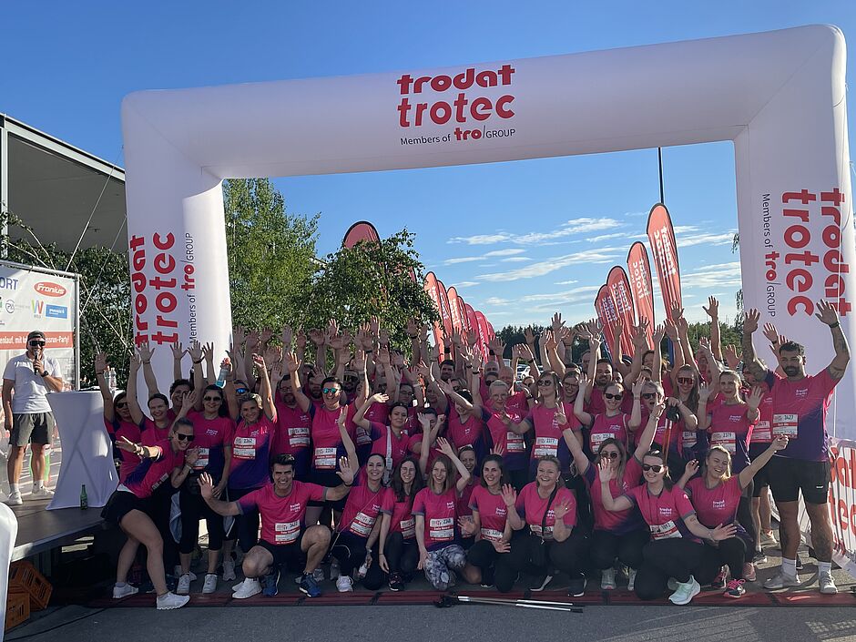 Group photo at the 13th trodat trotec Businessrun